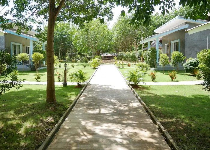 Enda Lanta Bungalows